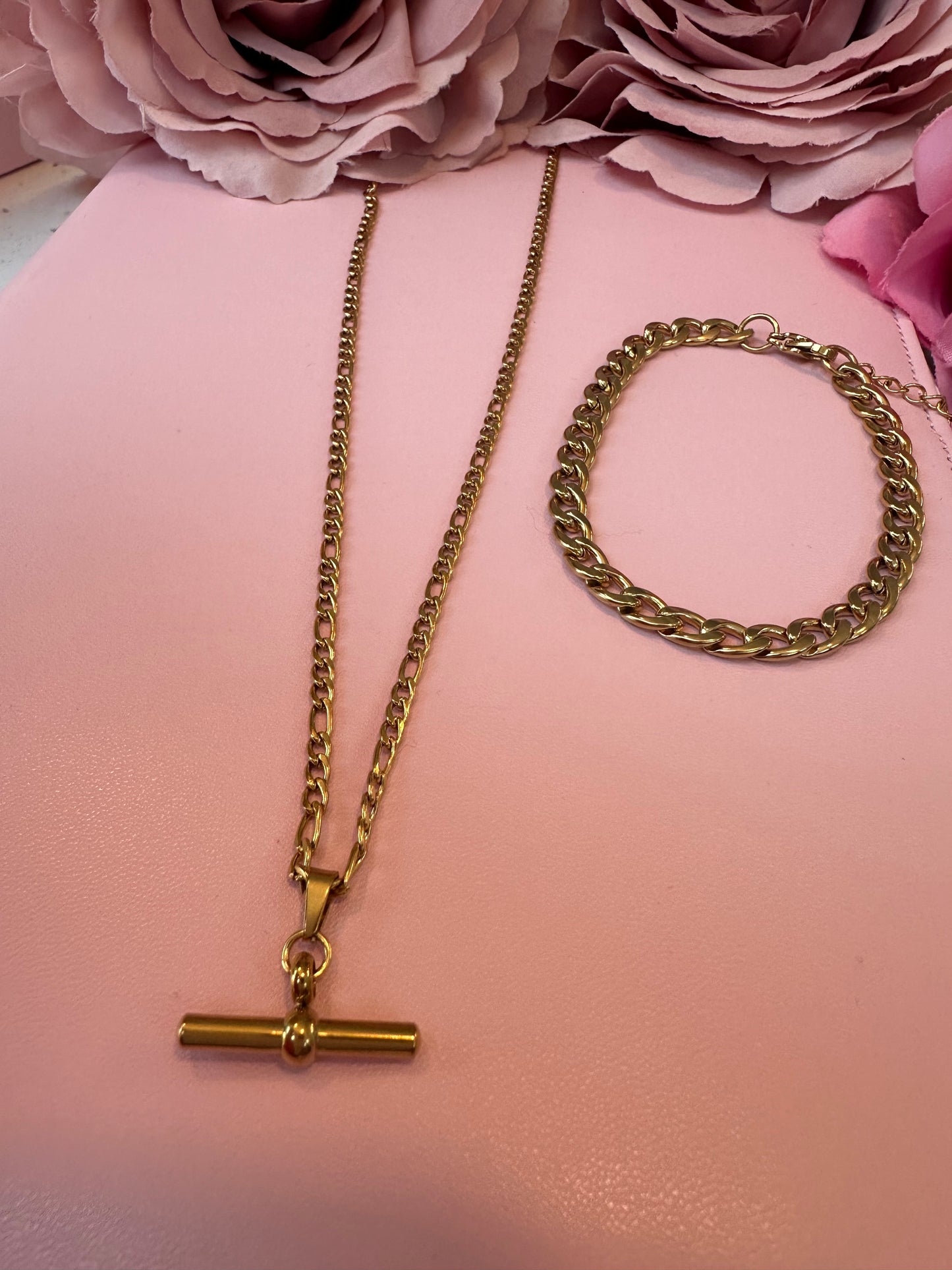 Gold T Bar Necklace