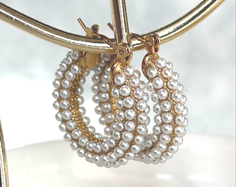 Perla Hoop Earrings