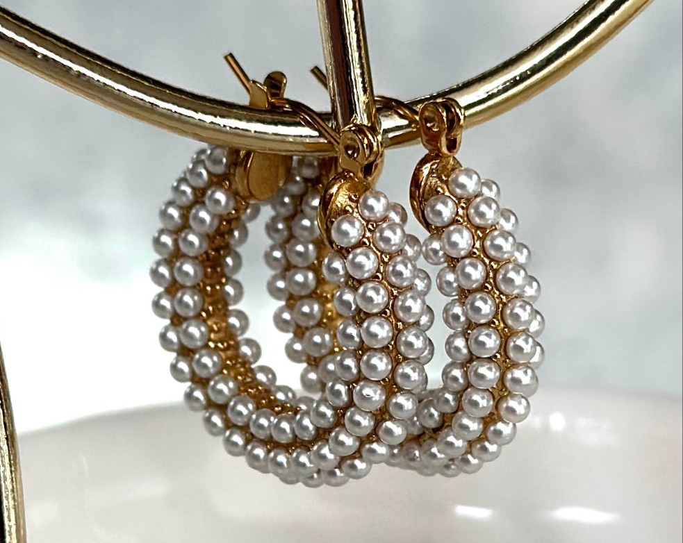 Perla Hoop Earrings