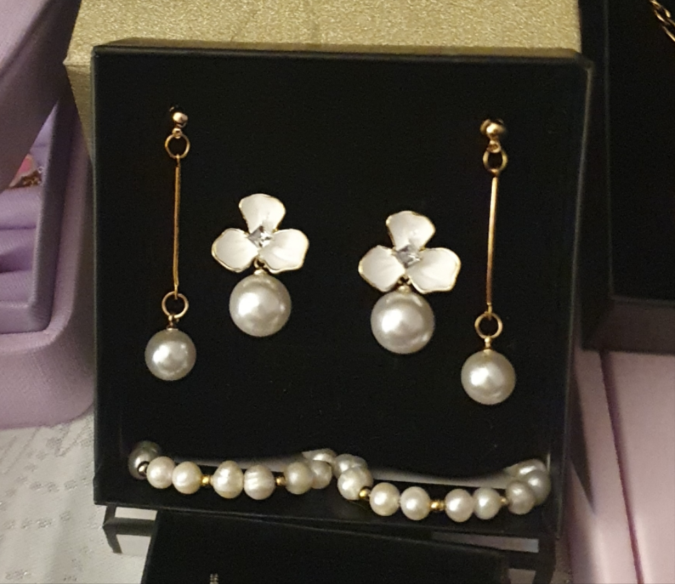 Plenty of Pearls Set (3 pairs)