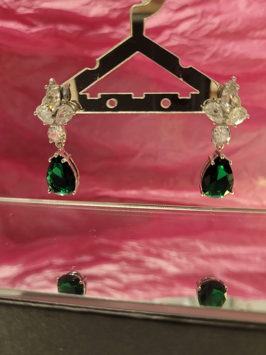 Versailles Emerald Earrings